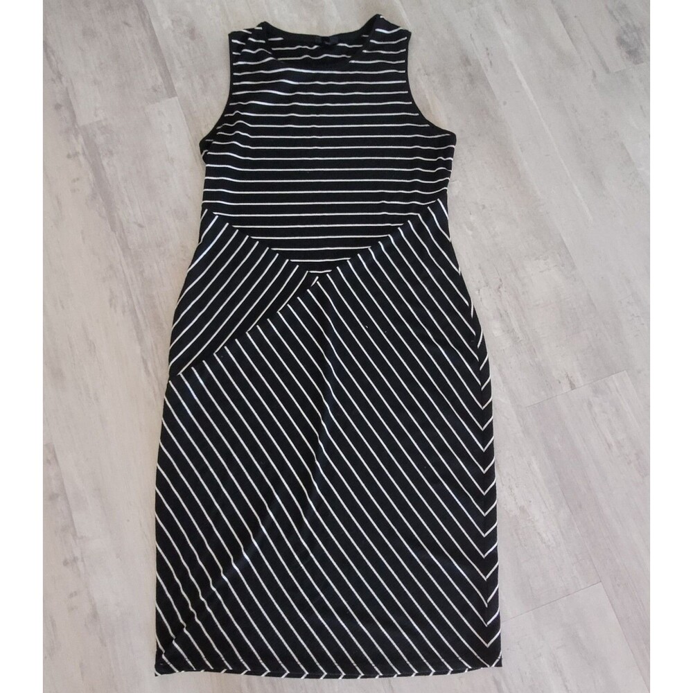 Mossimo Dress Womens Large Black White Stripe Sleeveless Pullover Tank Shift
